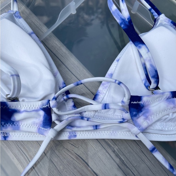 NWT Tie-Dye Cupshe Bikini-size small - Picture 4 of 6